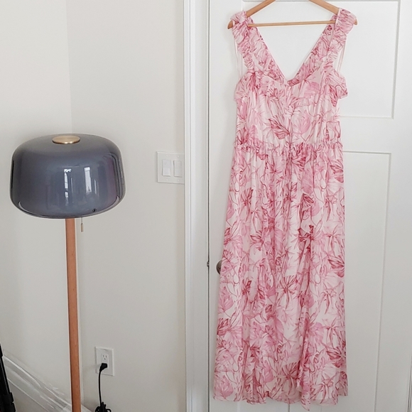 Anthro Gal Meets Glam Cheryl Ruffled Maxi Dress - Picture 13 of 15